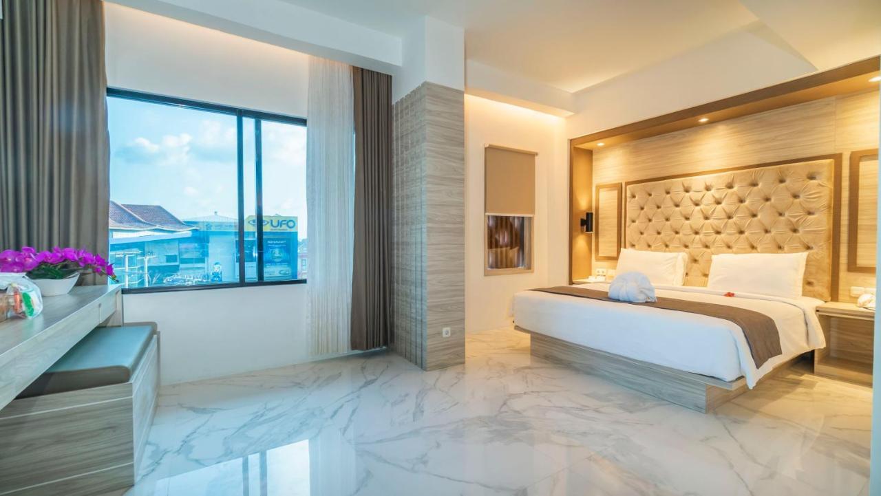 City Of Aventus Hotel - Denpasar エクステリア 写真