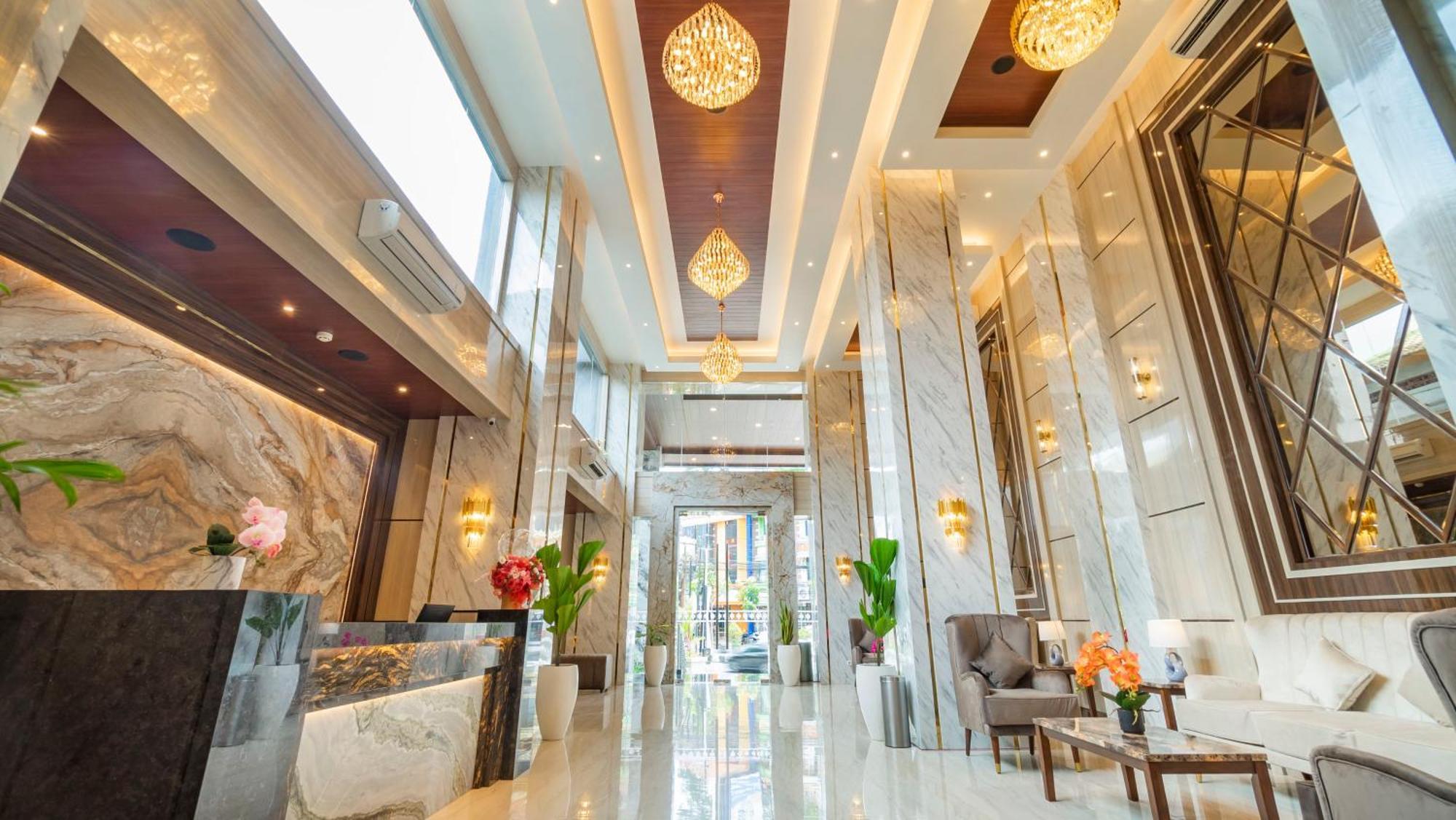 City Of Aventus Hotel - Denpasar エクステリア 写真
